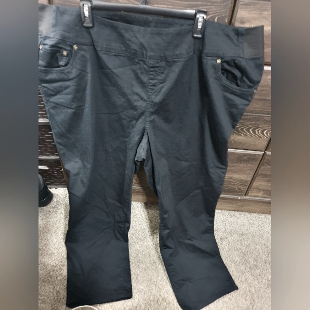 New 28WP Womens Black Jeans Soft Feel